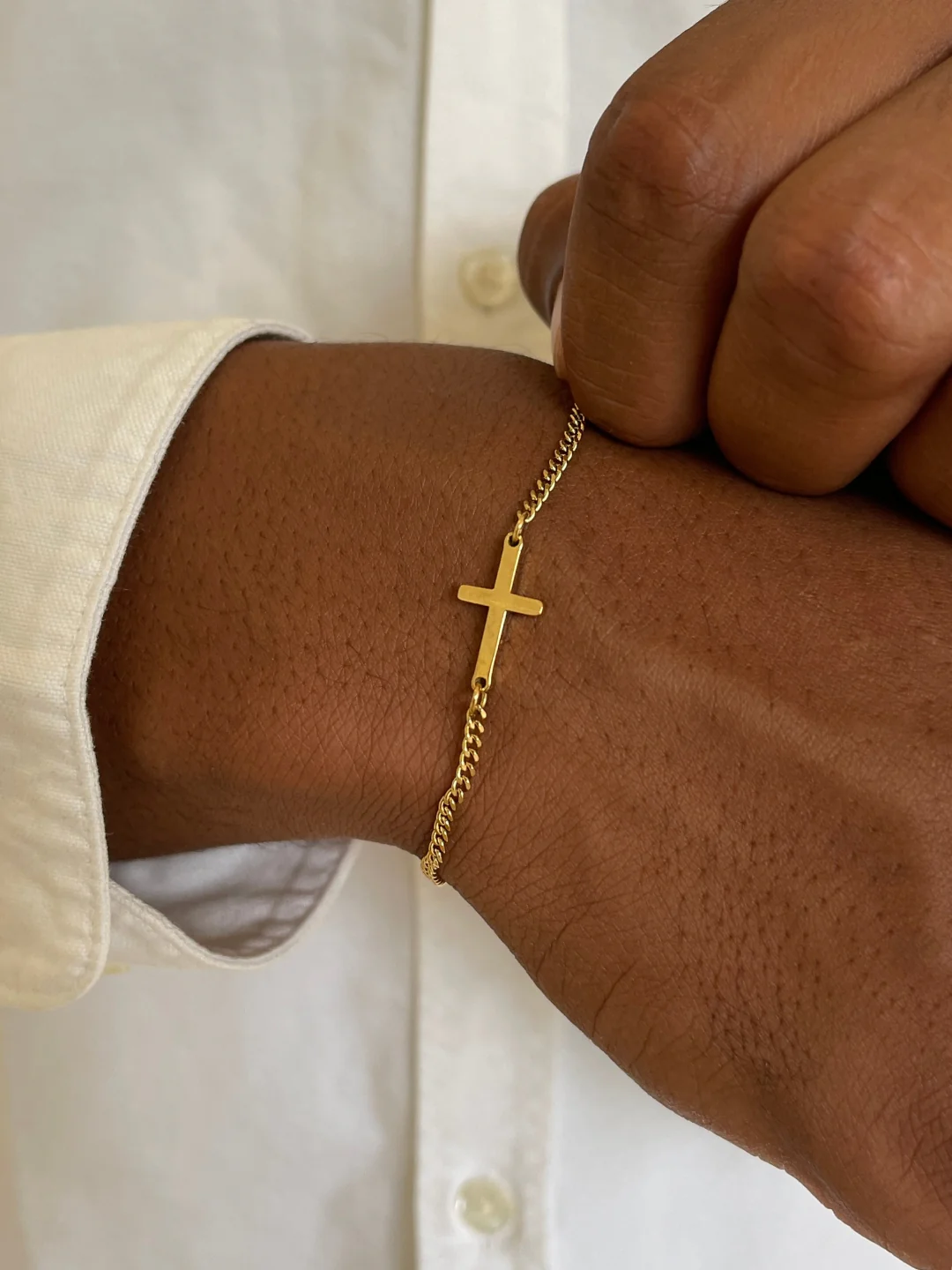 CROSS BRACELET | 18K Gold - Image 6