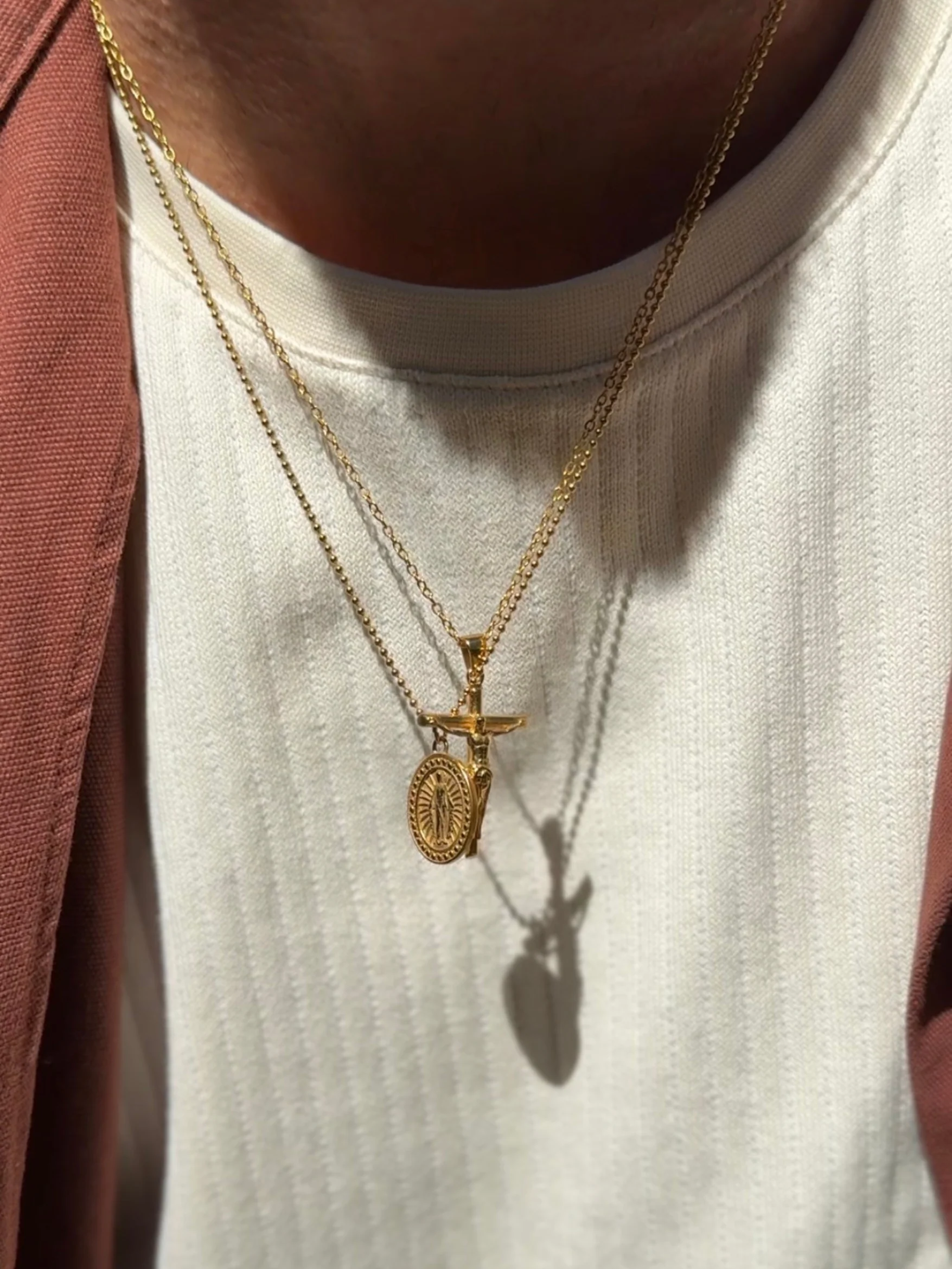 CRUCIFIX CHAIN | 18K Gold - Image 5