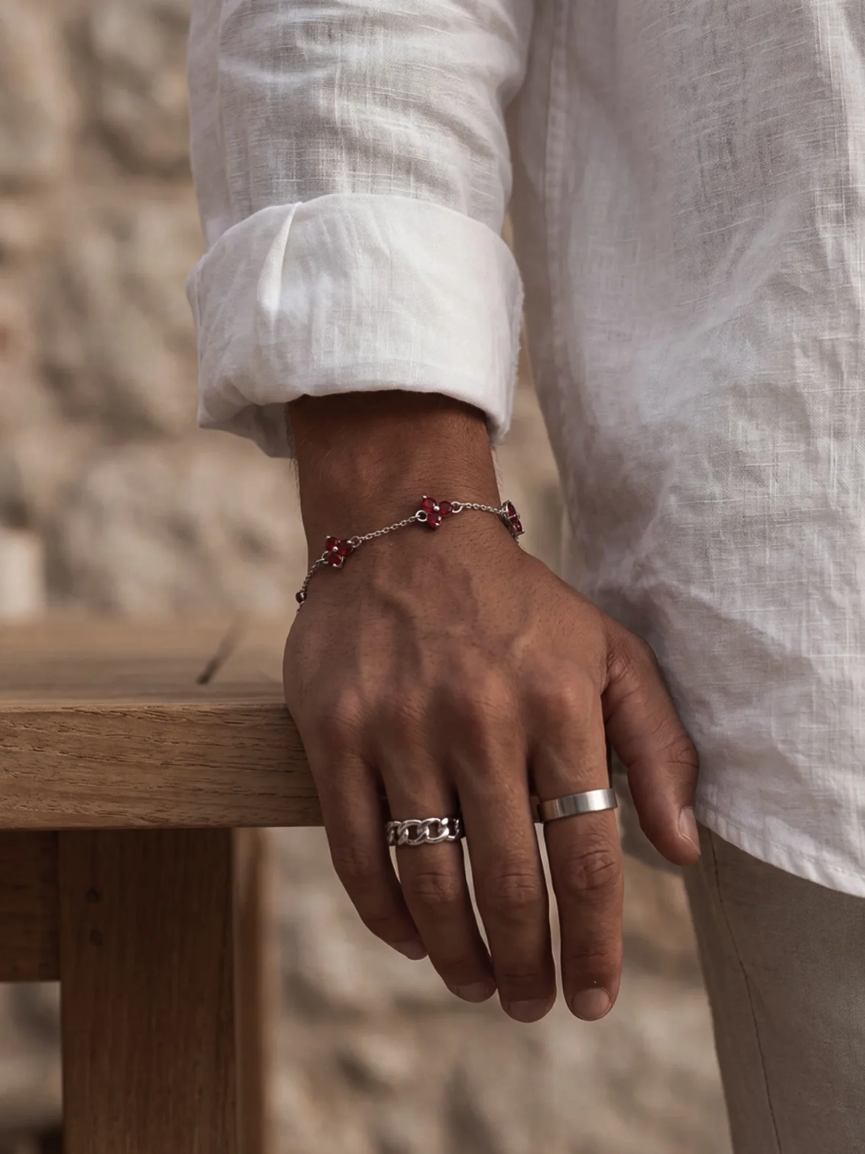 RED CLOVER BRACELET | Silver - Image 4