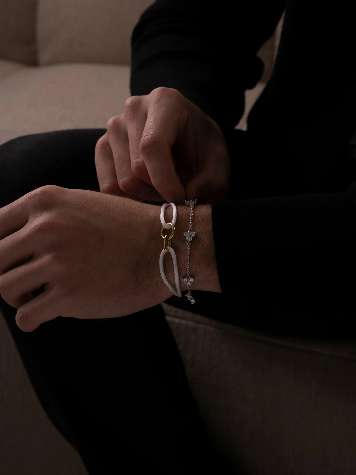 SNOW UNITY BRACELET | 18K Gold - Image 6
